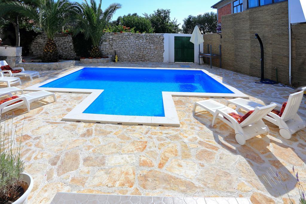 Didovi Dvori Apartman Bibinje Szoba fotó