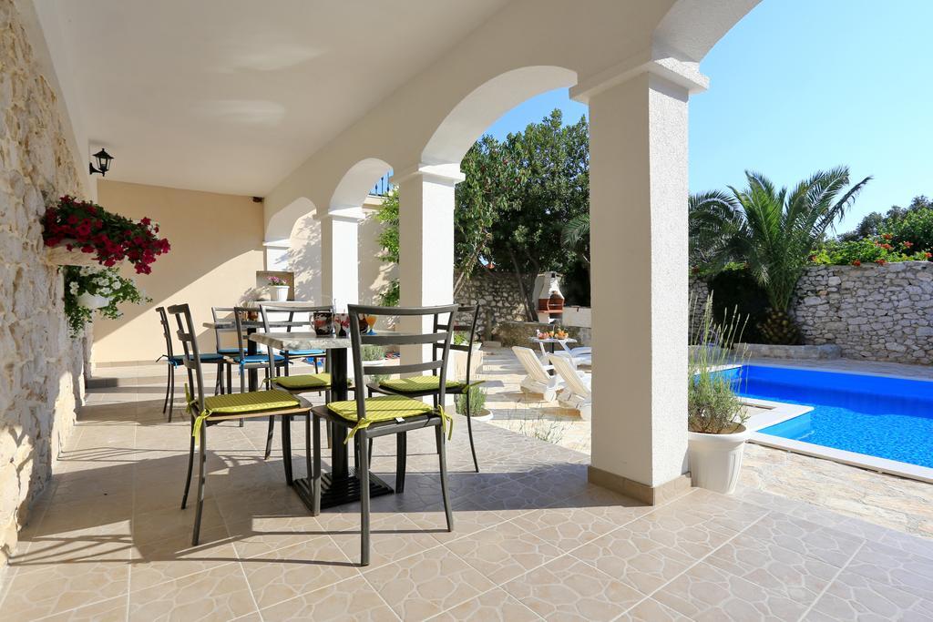 Didovi Dvori Apartman Bibinje Szoba fotó